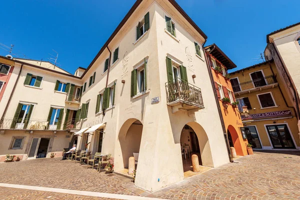 Garda Italy May 2021 Downtown Garda Tourist Resort Coast Lake — Stock Photo, Image