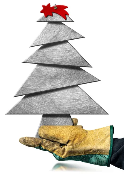 Hand Mit Schutzhandschuh Hält Einen Kleinen Metallischen Weihnachtsbaum Mit Rotem — Stockfoto