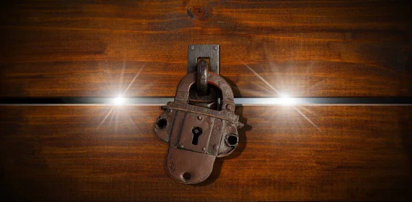 Extreme Closeup Treasure Chest Ancient Iron Padlock Trunk Wooden Material — Stock Photo, Image