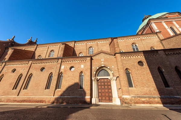 Vicenza Side Facade Cathedral Santa Maria Annunciata Gothic Renaissance Style — стоковое фото
