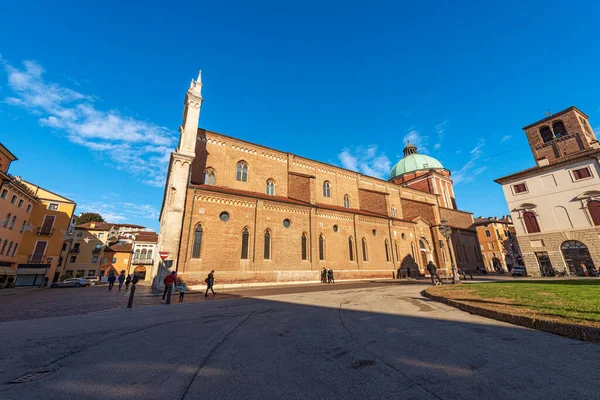 Vicenza Side View Cathedral Santa Maria Annunciata Gothic Renaissance Style — Foto Stock