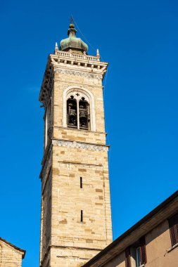 Santa Maria Maggiore Antik Bazilikası, Bergamo 'nun üst kasabası, XII. Lombard Romanesk tarzı ve Barok tarzı iç mekan, UNESCO dünya mirası sahası, Lombardy, İtalya, Avrupa.