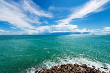 Ufukta fırtına bulutları, Tellaro köyü, Lerici belediyesi, La Spezia Körfezi, Akdeniz, Ligurya, İtalya, Avrupa.