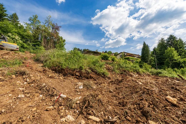 Desmatamento Escavação Para Construção Novas Casas Montanha Alpes Italianos Itália — Fotografia de Stock