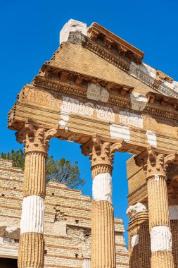 Brescia şehir merkezindeki Capitolium Roma Tapınağı 'nın (Tempio Capitolino) antik kalıntıları, 73 AC, UNESCO dünya mirası alanı, Lombardiya, İtalya, Avrupa.