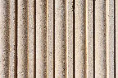 Çizgili bir Roma mermer sütununun aşırı yakın çekimi, tam kare, arka plan, fotoğrafçılık. Brescia, Lombardiya, İtalya, Avrupa.