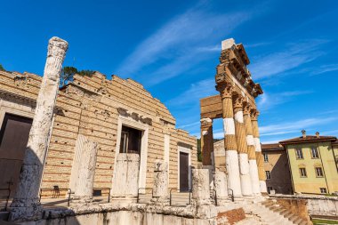 Brescia şehir merkezindeki Capitolium Roma Tapınağı 'nın (Tempio Capitolino) antik kalıntıları, 73 AC, UNESCO dünya mirası alanı, Lombardiya, İtalya, Avrupa.