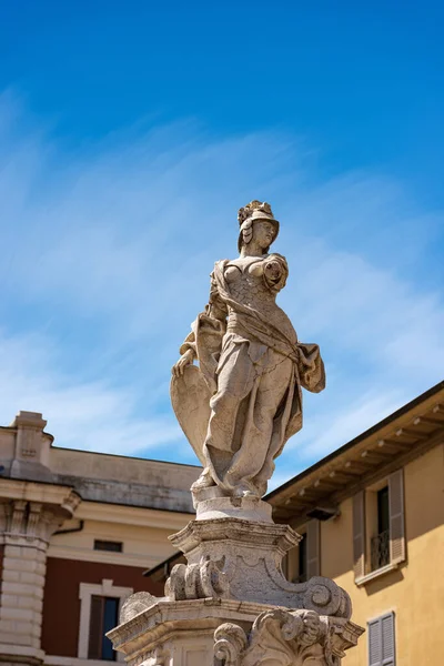 Brescia Downtown Closeup Marble Statue Fountain Brescia Armata Brescia Armed —  Fotos de Stock