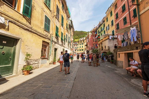 Vernazza Italië Juli 2019 Hoofdstraat Van Het Oude Dorp Vernazza — Stockfoto