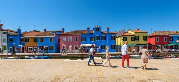 Burano Italy June 2021 Beautiful Cityscape Burano Island Multi Colored — Stock Photo, Image