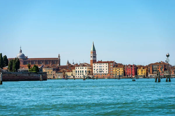 Venetië Stadsgezicht Met Klokkentoren Van San Marco Campanile Basiliek Kathedraal — Stockfoto