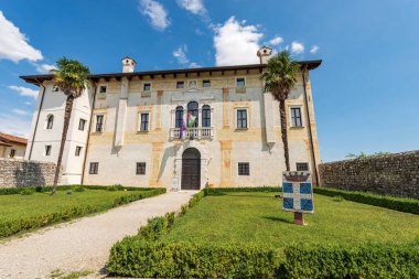 Ancient frescoed town hall building in the small town of Spilimbergo (Palazzo di Sopra, Borgo Valbruna), XIV century. Pordenone province, Friuli-Venezia Giulia, Italy, Europe.