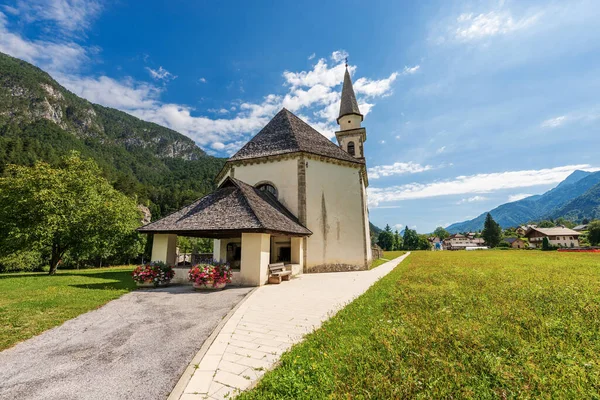 Church Saint Gottardo Century Bagni Lusnizza Village Malborghetto Valbruna Municipality — Stock Photo, Image