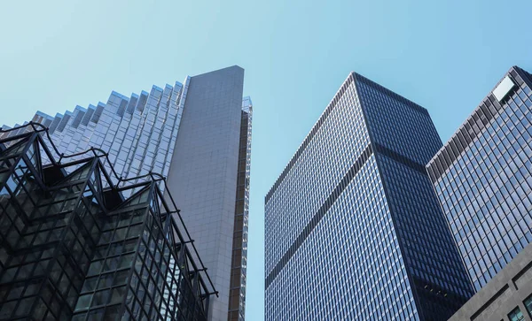 Edificios Rascacielos Fondo Azul Claro Del Cielo Arquitectura Moderna Centro — Foto de Stock