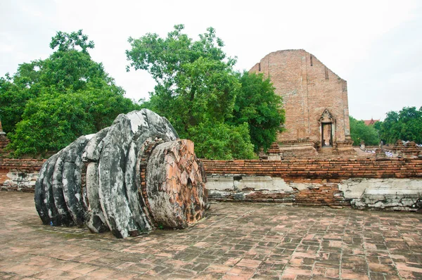 Las ruinas de la pagoda — Foto de Stock