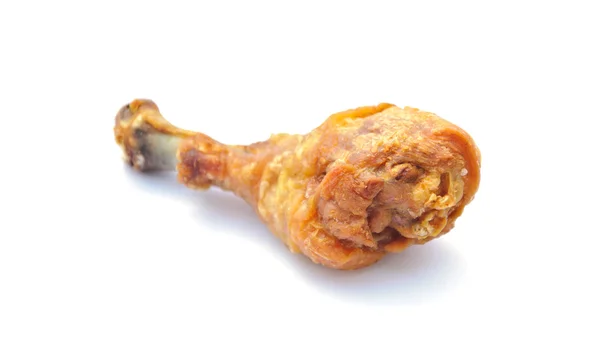 Frango frito isolado no fundo branco — Fotografia de Stock