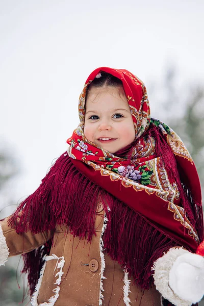 Portrait Beautiful Little Child Girl Walk Forest She Dressed Old — стоковое фото