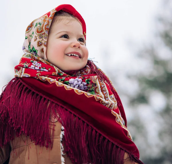 Portrait Beautiful Little Child Girl Walk Forest She Dressed Old — 스톡 사진