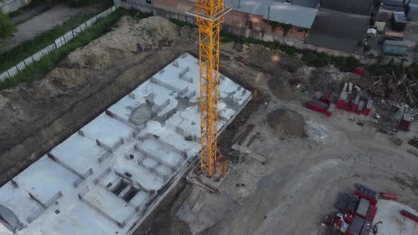 สถานที่ก่อสร้างเครนและอาคาร — วีดีโอสต็อก