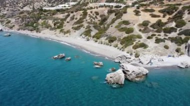 Güneşli bir günde güzel bir Yunan deniz manzarası. Güney Girit 'in Yeri