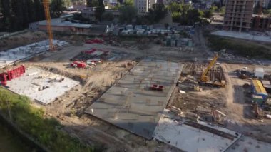 Turna ve inşaat alanı