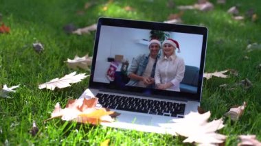 Bilgisayar ve yılbaşı videosu sonbaharda ayrılıyor