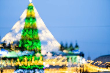 Kiev, Ukrayna, Sophia Meydanı, 5 Ocak 2021 Noel arifesinde sokak dekorasyonu