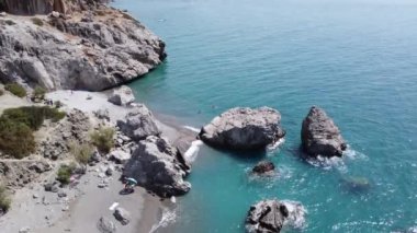 Girit 'in güneyindeki egzotik ada, Yunanistan' da muhteşem bir plaj.