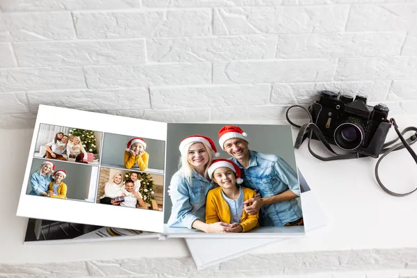 Libro de fotos con fotos de Navidad — Foto de Stock