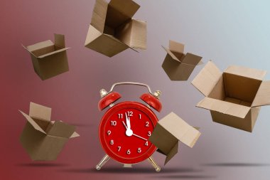 Teslimat kutuları ve saatler. Teslimat lojistik nakliye şirketinin optimizasyonu.