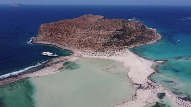 Laguna Azul en Ballos, Creta, Grecia — Vídeo de stock