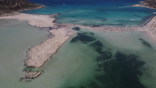 Atemberaubende Aussicht auf die Bucht von Balos, Gramvousa Kreta, Griechenland — Stockvideo