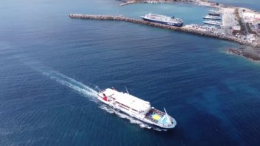 Yunanistan 'ın Girit limanında tekne gezisi.