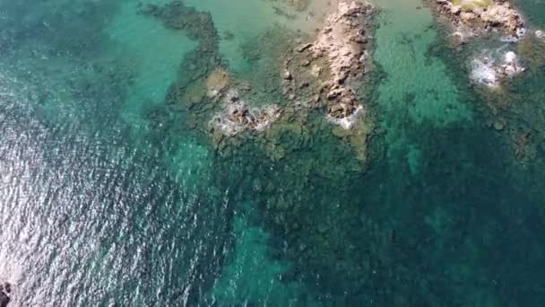 Het strand met zee in Zuid Kreta, Griekenland — Stockvideo