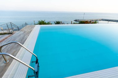Lüks Hotel Yüzme Havuzu