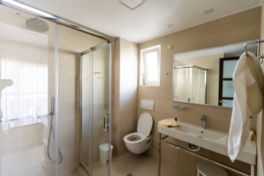 güzel büyük banyo lüks ev