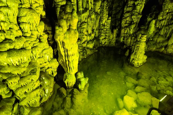 Starożytnego minojskiego święte Psychro jaskini gdzie urodził się Bóg Zeus. Crete, Grecja — Zdjęcie stockowe