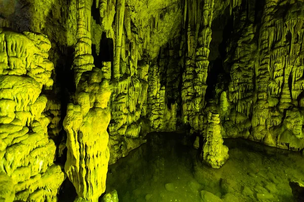 Dikteo andro jaskini znany również jako miejsce narodzin Zeusa na Krecie, Grecja. — Zdjęcie stockowe