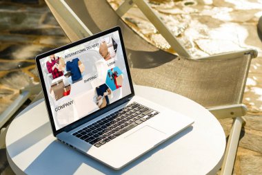 E-alışveriş Çevrimiçi İş Tanıtımı, laptop.