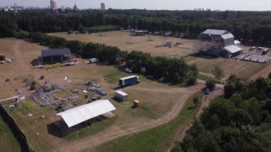 Açık hava sahnesi çelik yapı ayarı