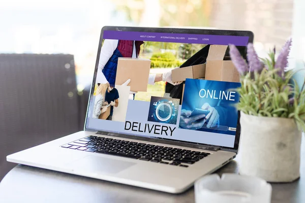 Man laptop met behulp van, online shopping concept — Stockfoto