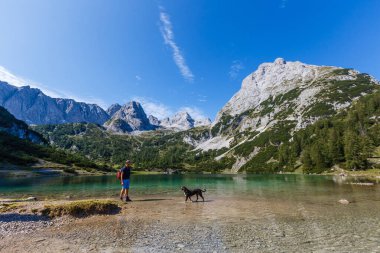 Alp Dağları 'nın Avustralya Gölü' nde..