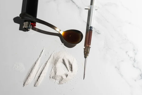 Andere drugs, injectiespuit. stoppen met drugsverslaving — Stockfoto