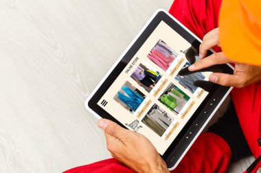 Çevrimiçi Ticaret Alışverişi Ekranda Kullanım Uygulaması