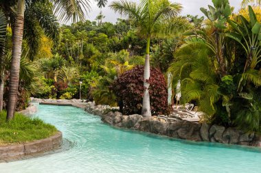 TENERİFE ADASI, İSPAN - 9 Ocak 2020 Tenerife, İspanya 'da Siam Park. Siam Park, Avrupa 'da su çekimleri yapılan Su Krallığı tema parkı.