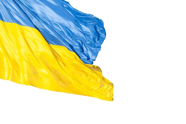 Украина, флаг с волнами и изгибами машет на ветру на белом фоне. — стоковое фото