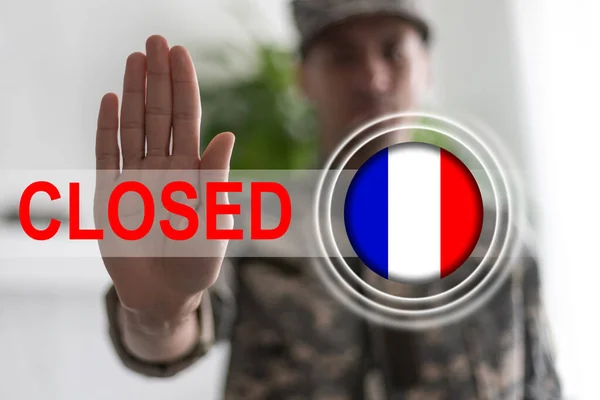 France flag and inscription closed. — Stock Photo, Image