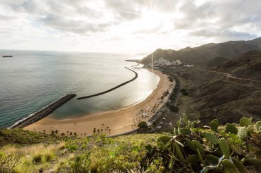 Santa Cruz de Tenerife yakınlarındaki Teresitas sahilinde Kanarya Adaları, İspanya.