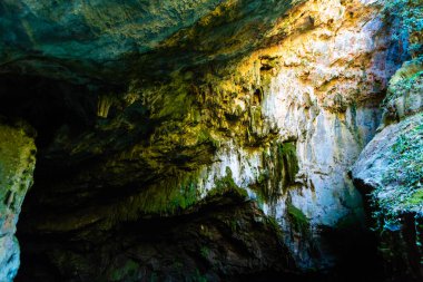 Tanrı Zeus doğduğum eski Minoan kutsal Psychro mağara. Crete, Yunanistan