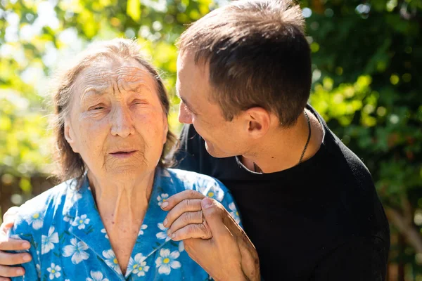 Portrait of elderly woman. Closeup view — Stock Photo, Image